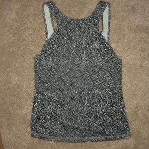 Lululemon versatile tank top! Size 6